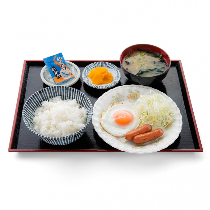 目玉焼き朝食